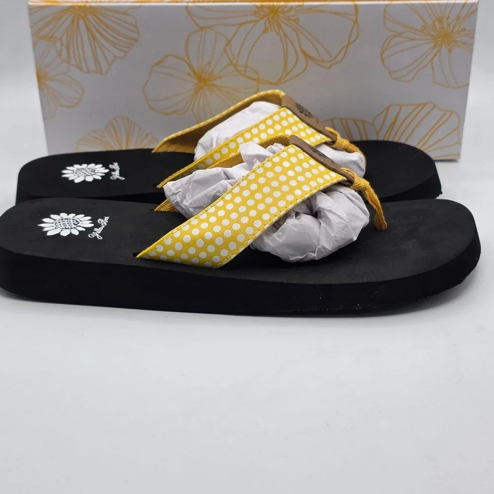 Yellow Box Shoes Womens 9.5 Yellow FROMY Thong Flip Flop Sandal Polka Dot Casual - Picture 2 of 10